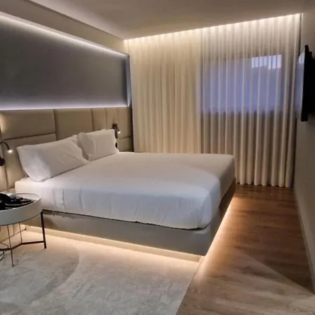 Bom Sucesso Hotel By Gaiarooms-3