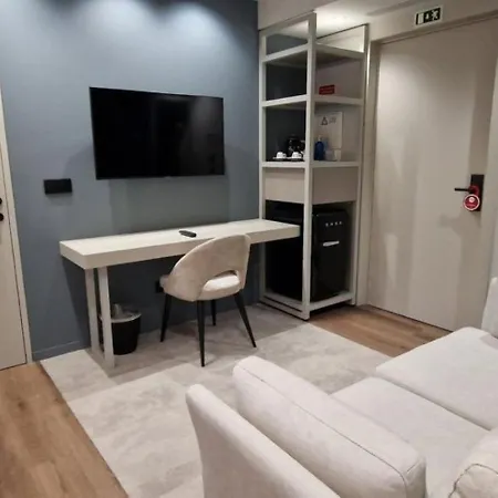 Bom Sucesso Hotel By Gaiarooms-2